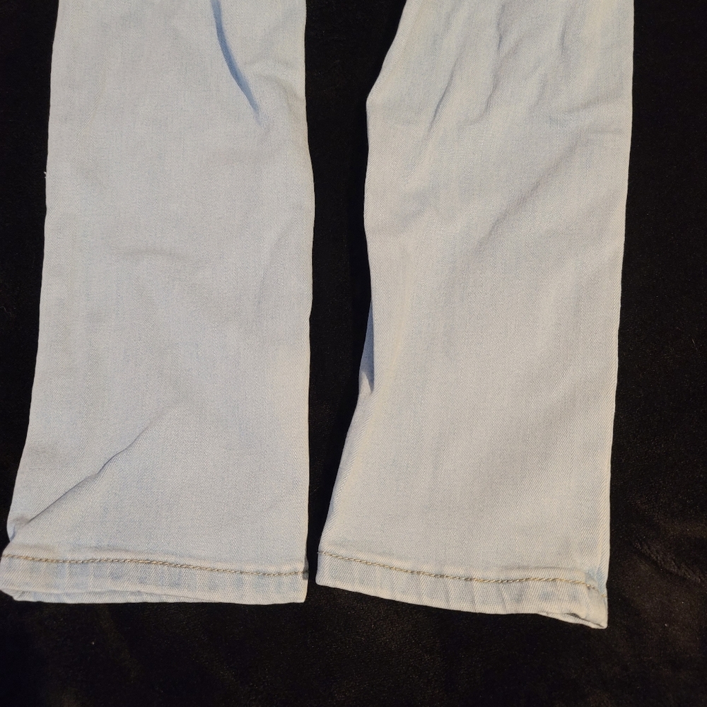 Jeans - Picture 3 of 5